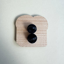 Jumbo Bread + Strawberry Wood Pin Set