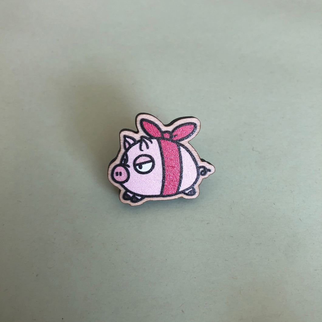 Maple Ribbon Pig Wood Pin